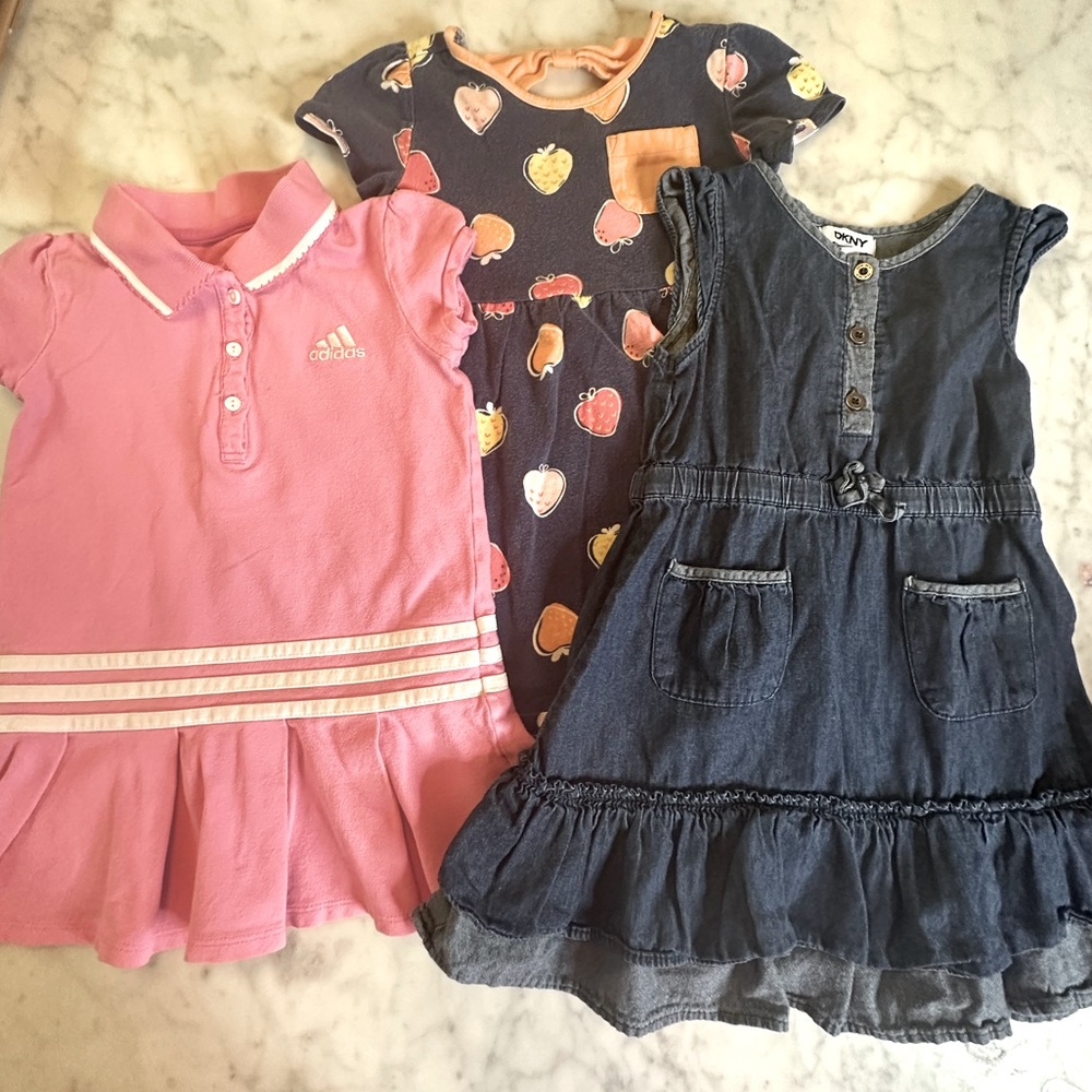Toddlers dress. Size: 3 years old. 3 Pieces Bundle. Multicolor.